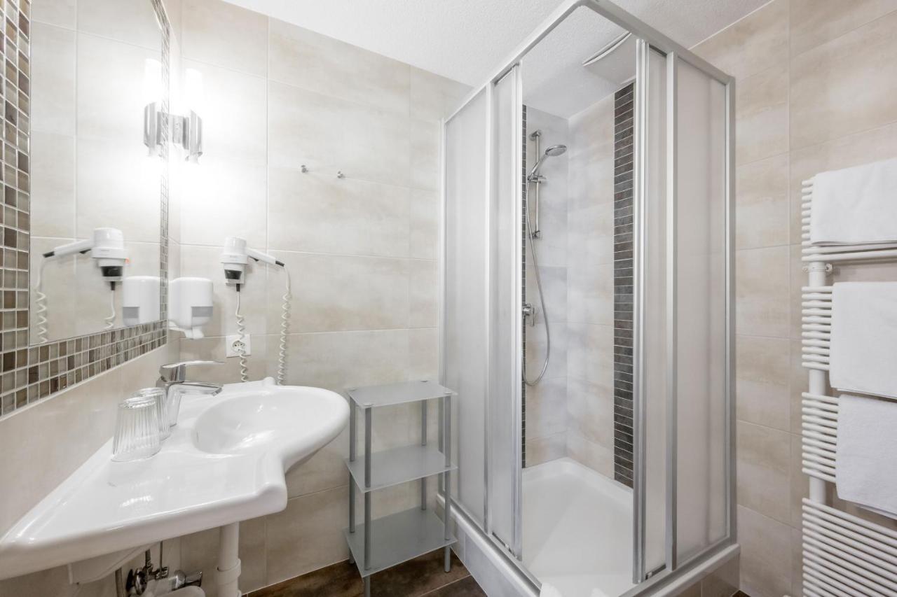 Gasthof Schroll Kirchbichl Ngoại thất bức ảnh